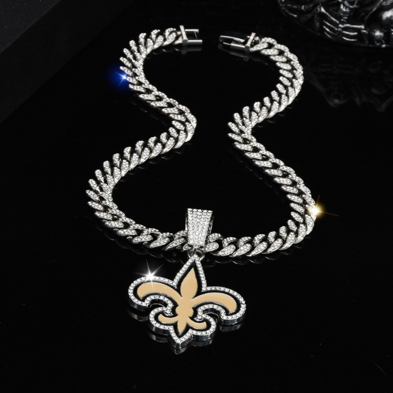 Saints Pendant and Necklace Silver