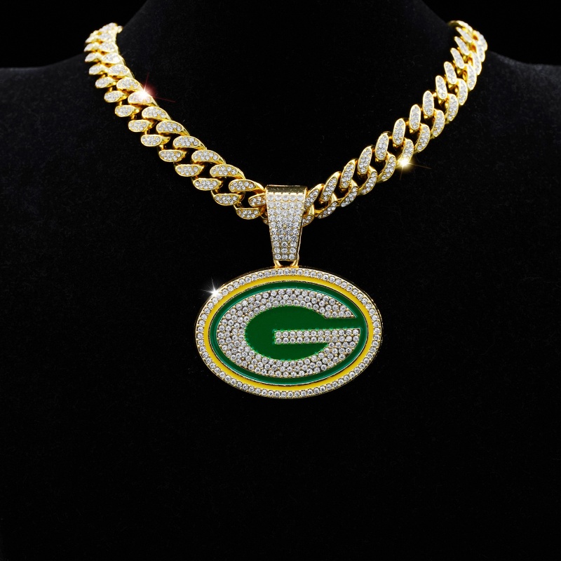 Packers Pendant and Necklace Gold