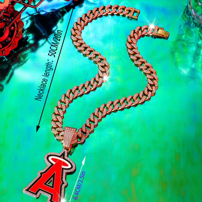 Angels Pendant and Necklace Gold